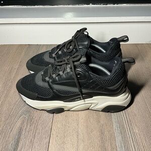 Dior B22 Trainers